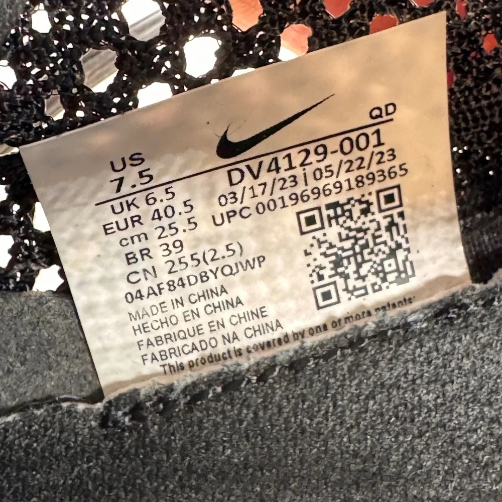 Nike Vaporfly 3 Black Metallic‎ Gold Running Shoes DV4129-001 Mens 7.5